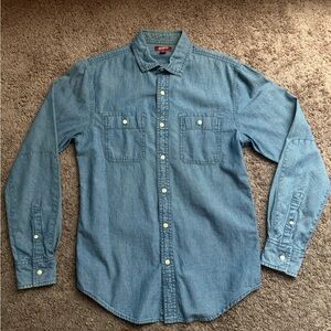 Arizona Men’s Blue Denim button up shirt